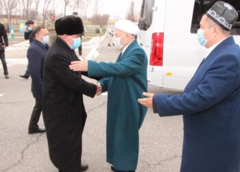 Тожикистон ва Афғонистоннинг таниқли уламолари халқаро анжуманда қатнашиш учун юртимизга келди