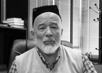 Таниқли адиб Аҳмад Муҳаммад Турсун вафот этди