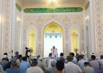 Уламолар суҳбатидан кўнгиллар шод бўлди