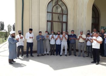 Ташриф давомида янги масжид қурилиши бошланди