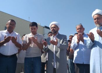 Бувайда тумани “Эшонбобо” жоме масжидининг янги биносига ғишт қўйилди