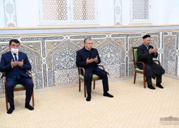 Президент Ҳаким ат-Термизий мақбарасини зиёрат қилди
