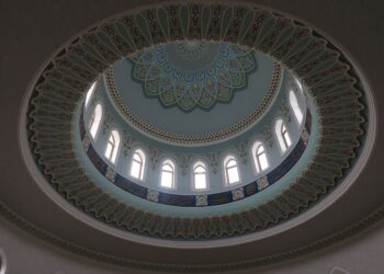 Убайдуллоҳ домла Абдуллаев Қўштепа туманига ташриф буюрди