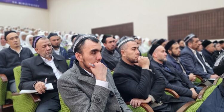 Сўх туманидаги аҳоли вакиллари билан мулоқот ўтказилди