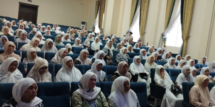 Отинойиларга семинар ўтказилди