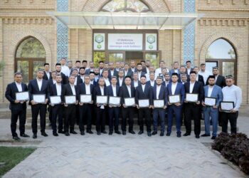Семинар иштирокчиларига сертификатлар топширилди
