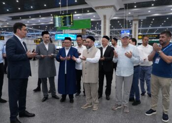 Ҳожиларнинг илк гуруҳлари диёримизга етиб келди
