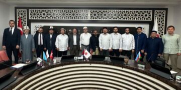Анқарада Туркий давлатлар уламолари ўзаро тажриба алмашмоқда