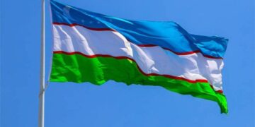 Мангу ва мағрур ҳилпирайвер, юртим байроғи!