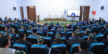 Уламолар кенгашида ташкилий ва фиқҳий масалалар муҳокама қилинди