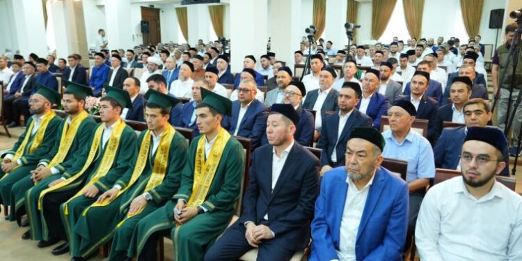 Тошкент ислом институти магистрлари хатмонаси: Диний-маърифий соҳада янги ва шарафли босқич