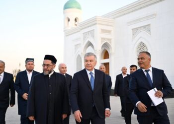 Президент Шавкат Мирзиёев: “Мотуридий бобомизнинг минг йил аввал ёзган асарлари бугун ҳам долзарб”